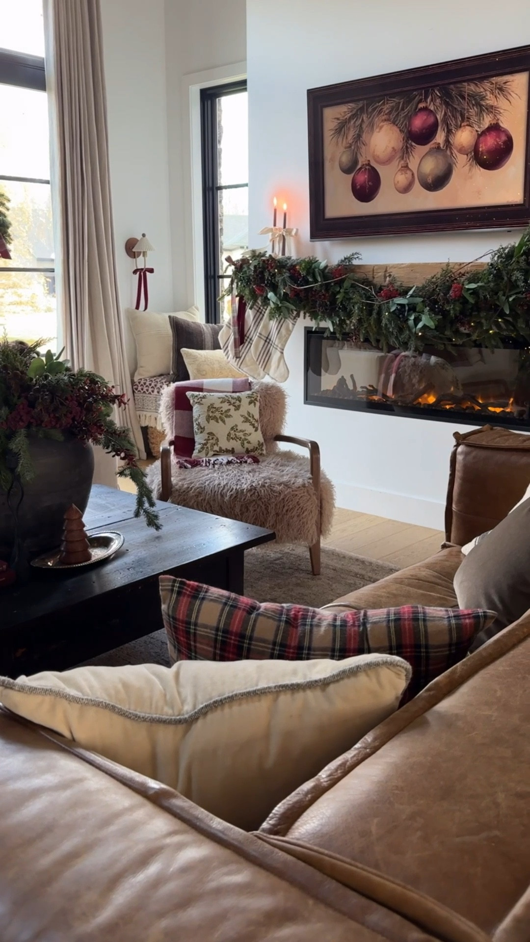 The most gorgeous holiday pillow ✨

I’m rounding up a bunch of unique and festive Christmas/holiday pillows that will elevate your holiday decor. They will add a classic touch to your home and become a nostalgic Christmas edition. 

#holidayhomefinds #holidaydecor #christmasdecor #christmasmantle #christmaspillow #holidayfinds #livingroomdecor #festiveholidayfinds #christmashomegoods #classicchristmas 

#LTKHome #LTKSeasonal #LTKHoliday