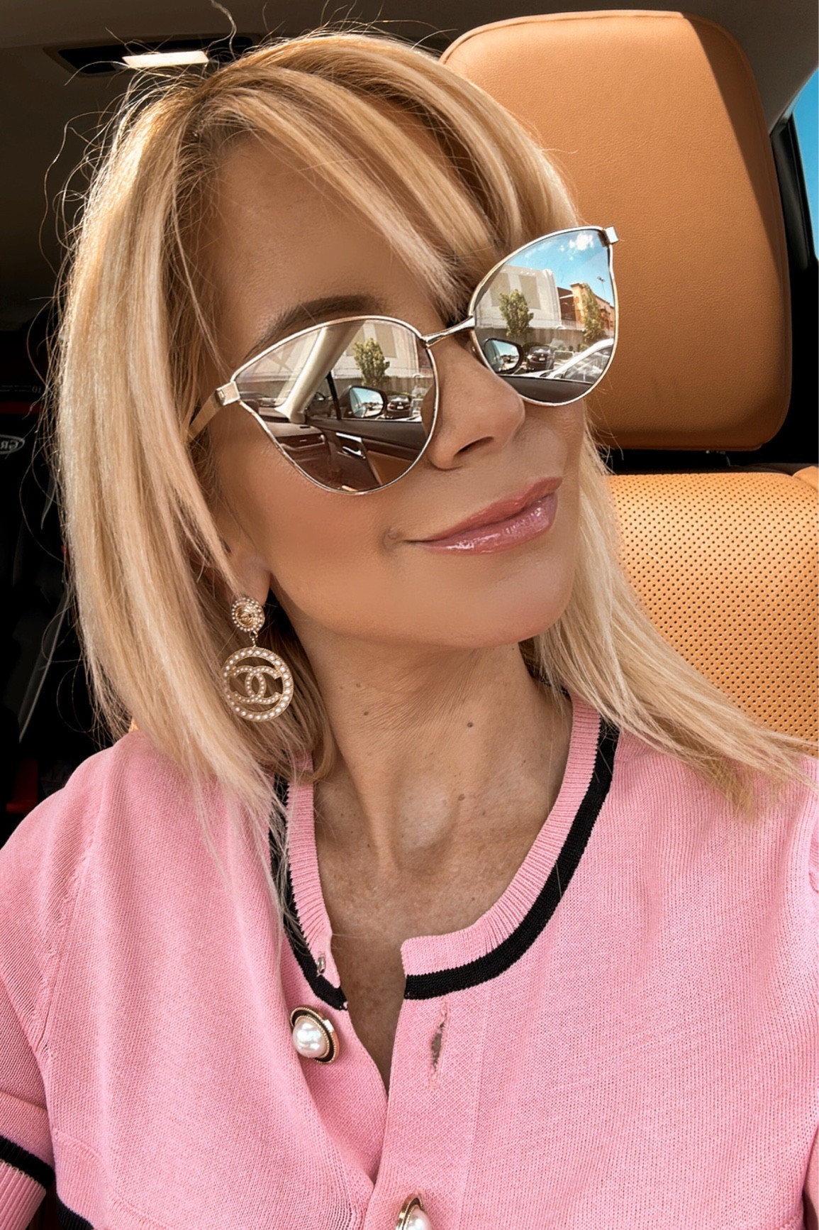 This top from Lovers & Friends is no longer available on Revolve, but linking some similar tops. 

#dailyfashionfinds
#outfitinspo
#fashion
#ootd
#wiw

#LTKFindsUnder50 #LTKStyleTip #LTKPetite
