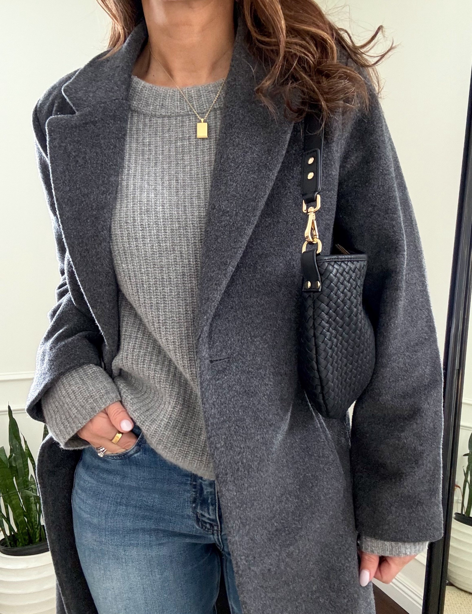 The formula: great jeans, the right layers, zero overthinking. 
I took my bigger size in jeans. 
Sweater in small - relaxed fit just the way I like it. Comes in several colors.  
Coat in size small (could have gotten away with XS but still love slightly relaxed fit).



#quincepartner @onequince