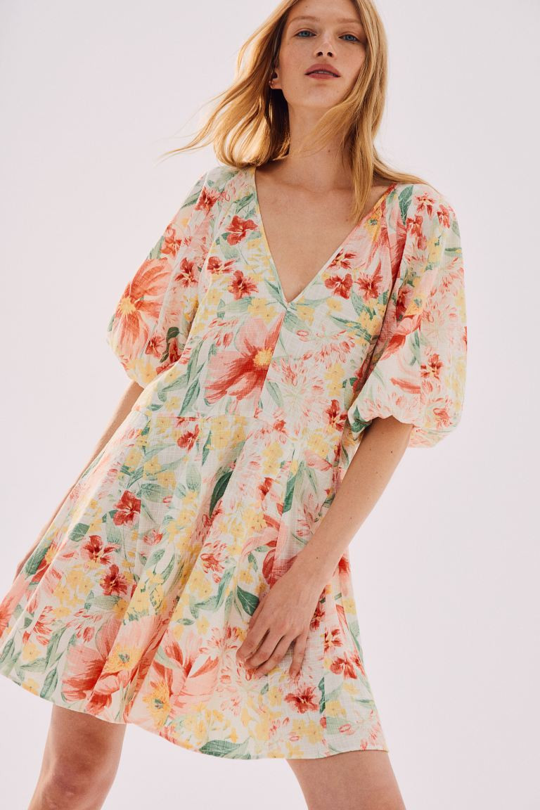 Vestido con vuelo | H&M (FR, IT, ES, PT, BE)