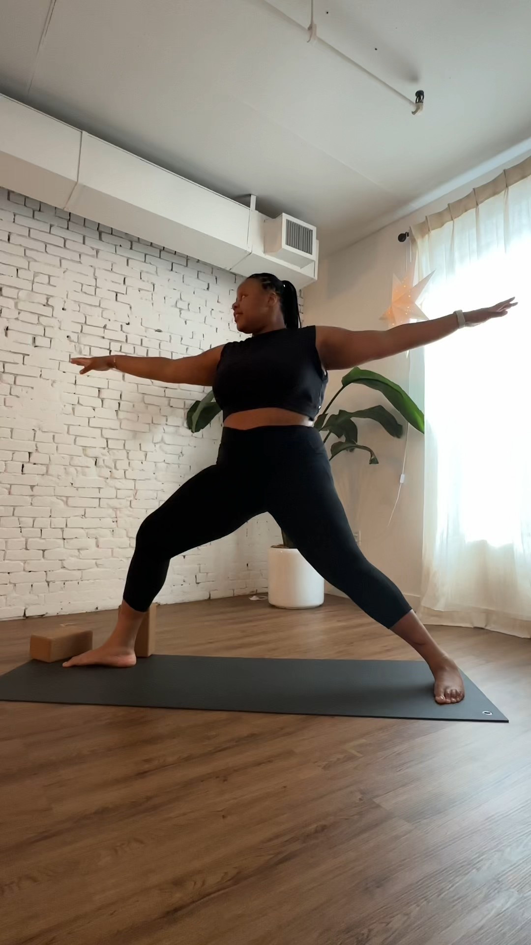 It’s freezing in New York but the studio is always warm 🙌🏾

Thanks to Halara for the outfit 💚

#LTKActive #LTKTall #LTKPlusSize