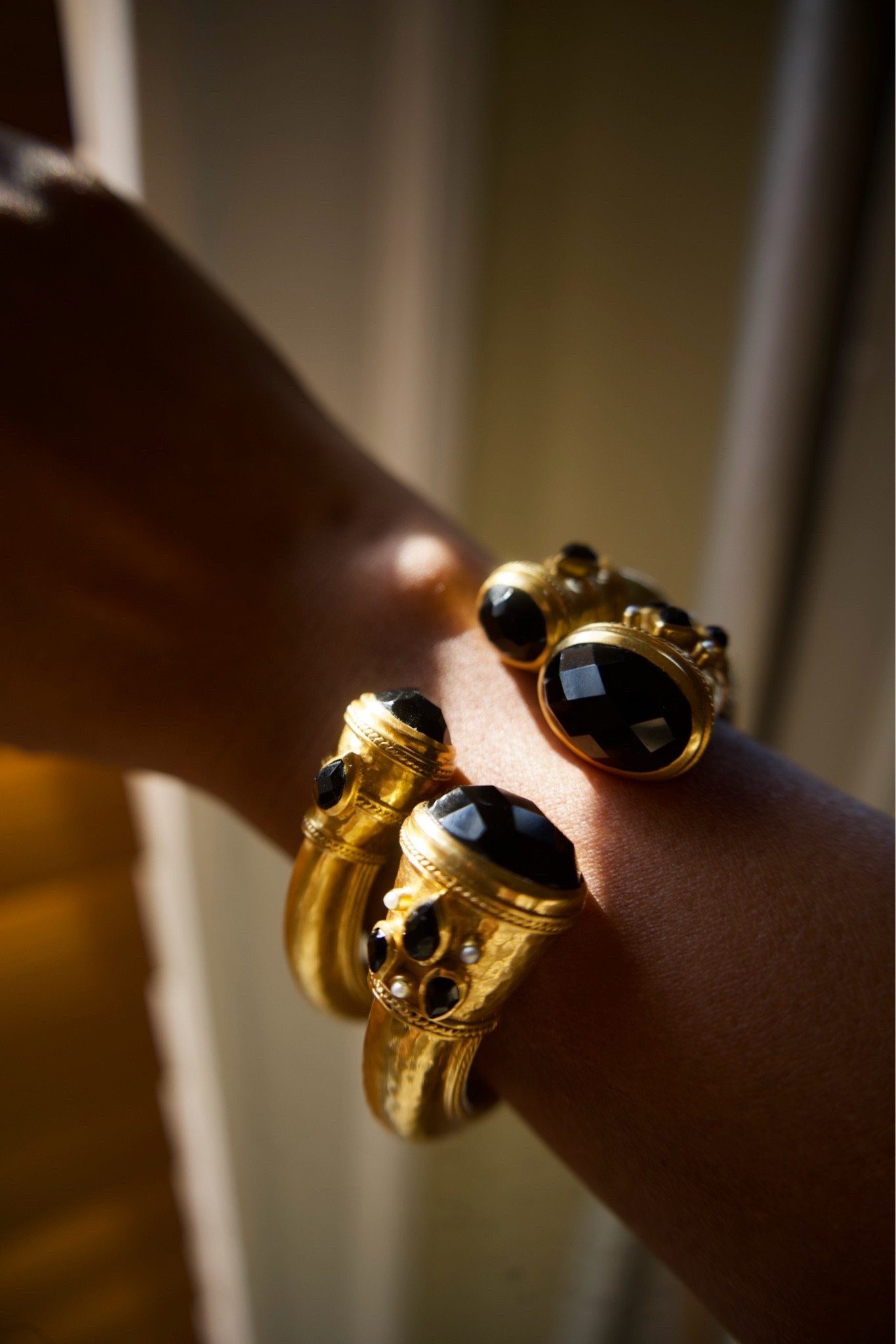 A statement stack of bangles

#LTKgrwm #LTKdayinmylife #LTKootd