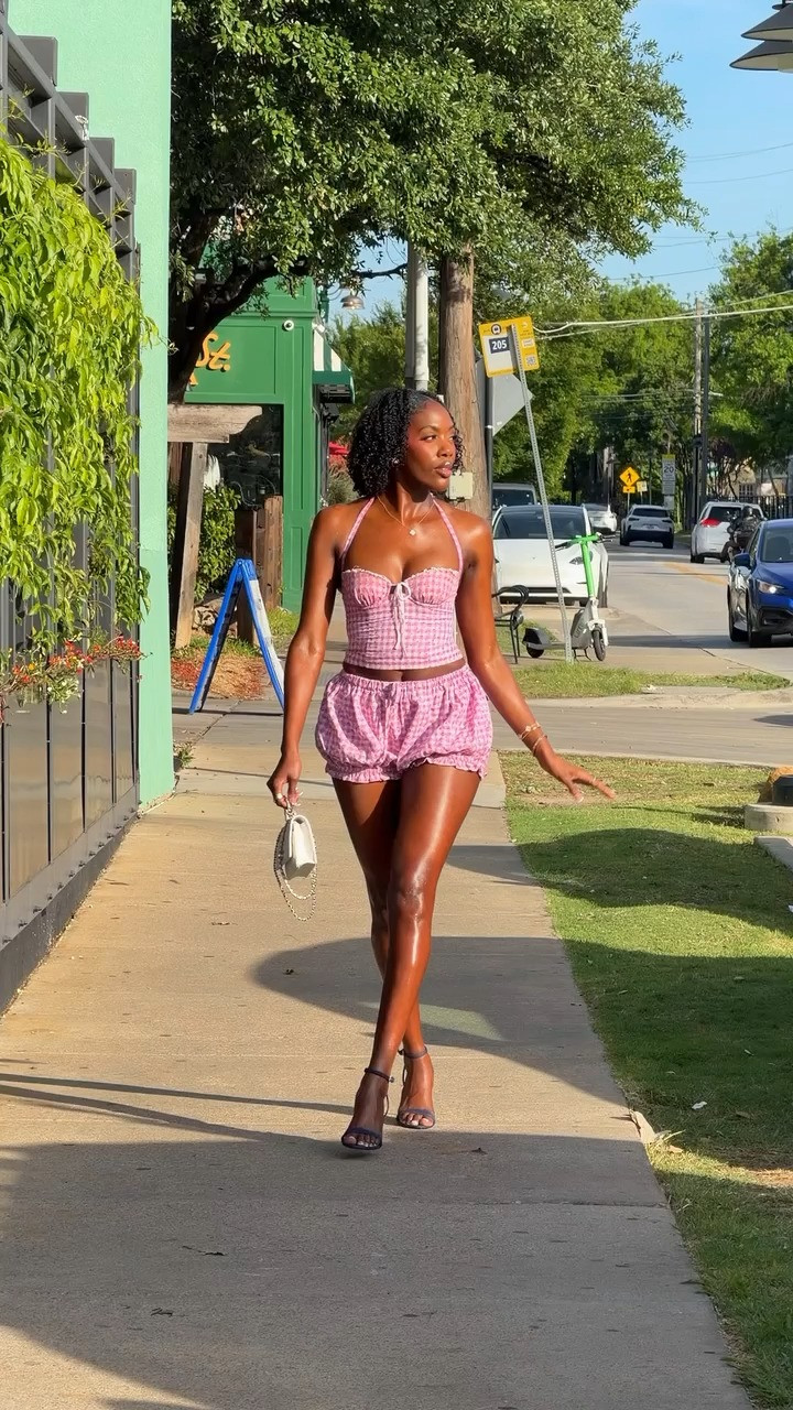  
What used to be my biggest insecurity is now my biggest flex ✨
 

#LTKBeauty #LTKootd