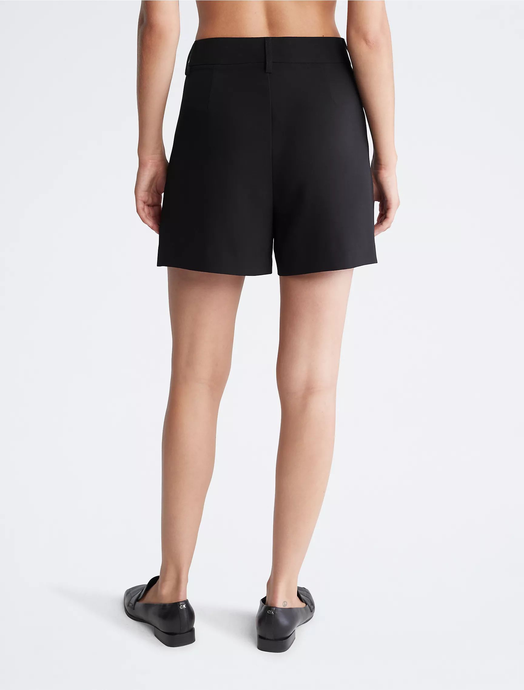 Single Pleat Tailored Shorts | Calvin Klein | Calvin Klein (US)