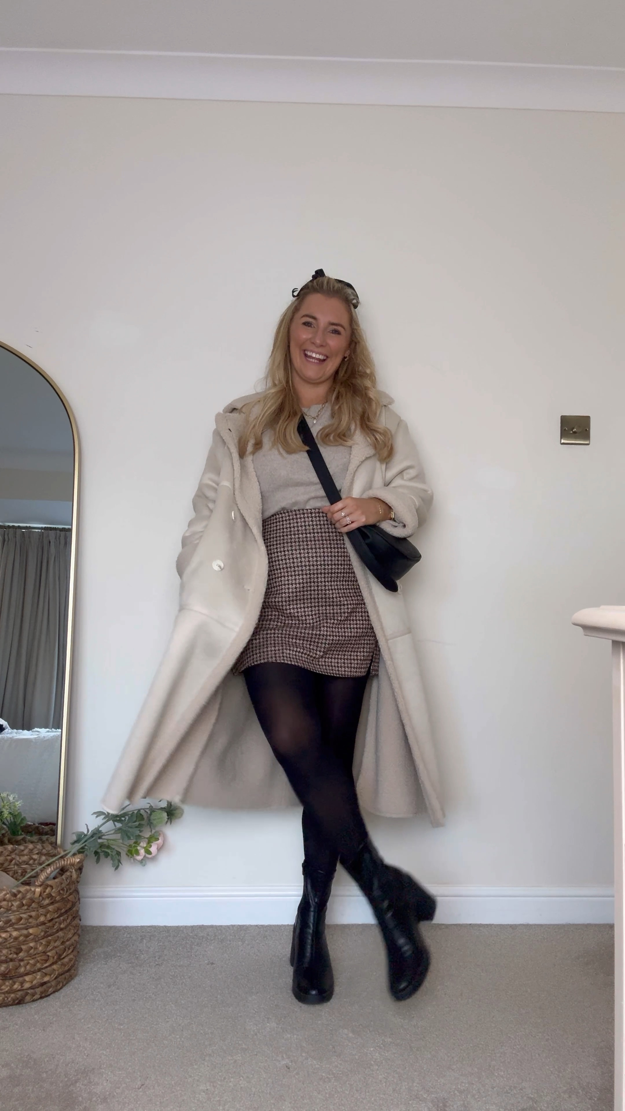 Super stretchy autumn vibes 🍂 (although biker shorts over the tights are an extra must, which I almost always forget 🙃)

Long coat, grey jumper, checkered skirt, tights, crossbody bag, boots

#LTKstyletip #LTKSeasonal #LTKeurope