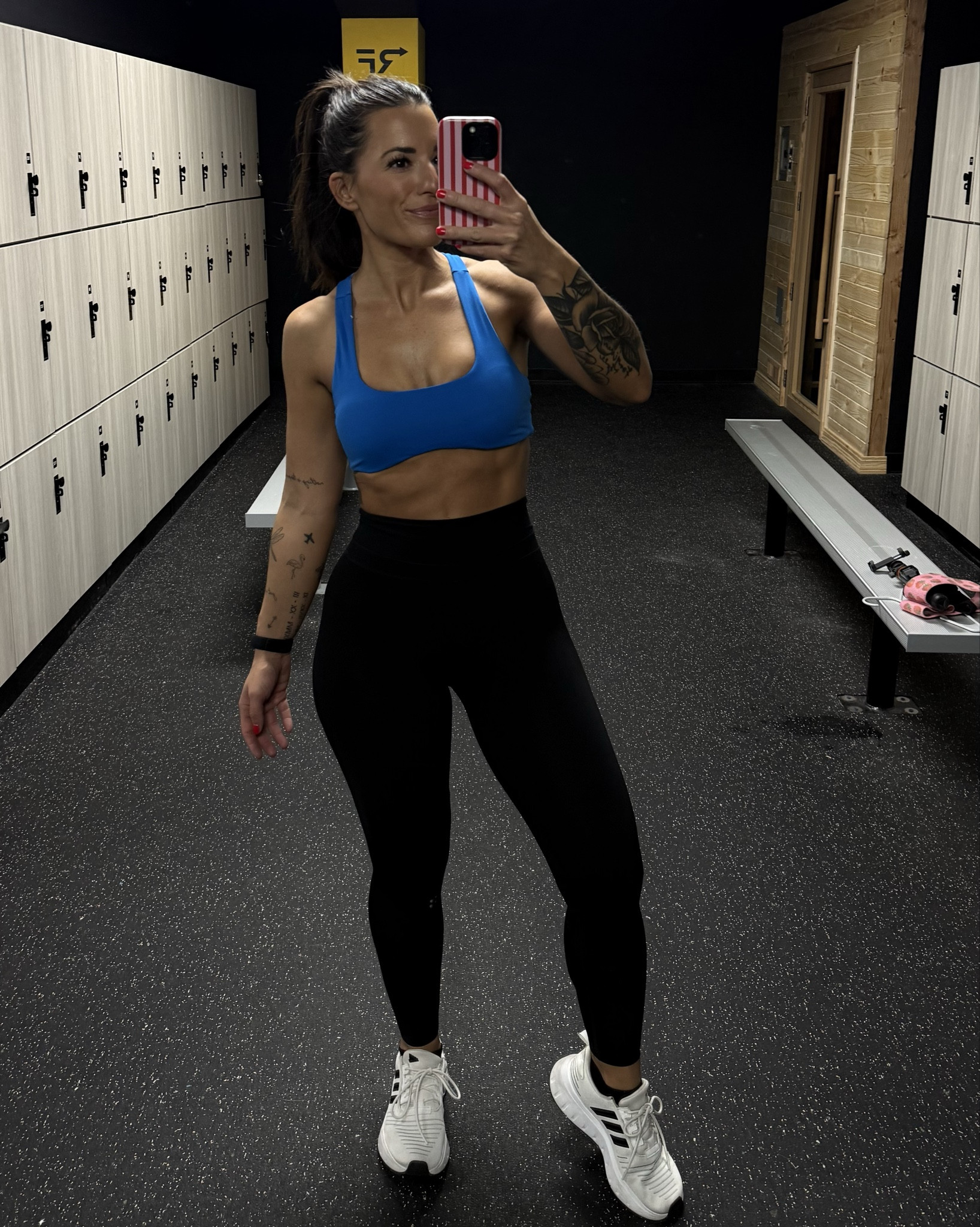 Gym OOTD// TTS // kids shoe size 7 aka adult 9

#LTKmorningroutine #LTKfitnessgoals #LTKActive