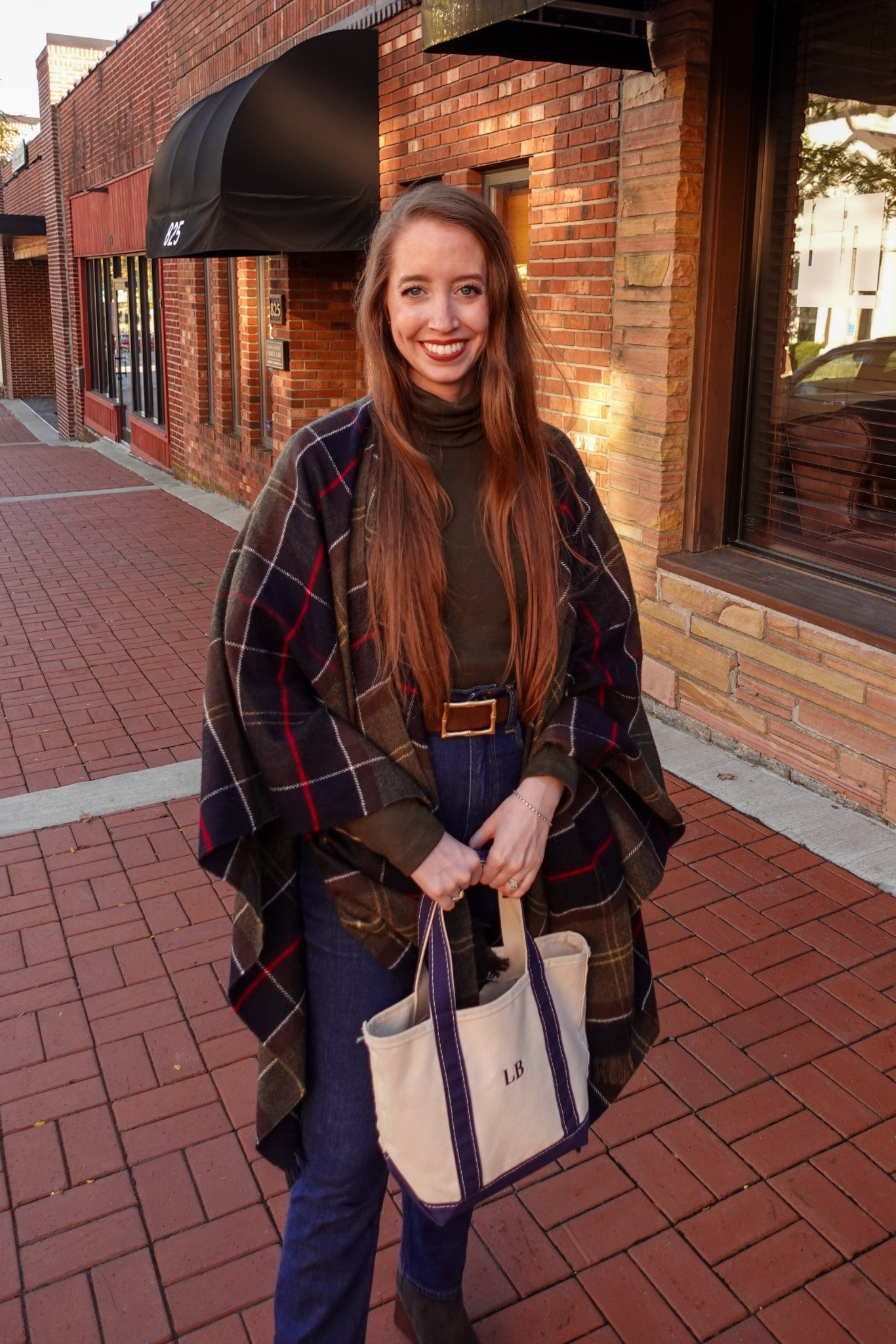 Fall outfit featuring this cozy plaid cape! 
.
Abercrombie 90s straight jeans 
Blondo chocolate brown booties 
LL Bean boat and tote 

#LTKFindsUnder100 #LTKSeasonal #LTKStyleTip