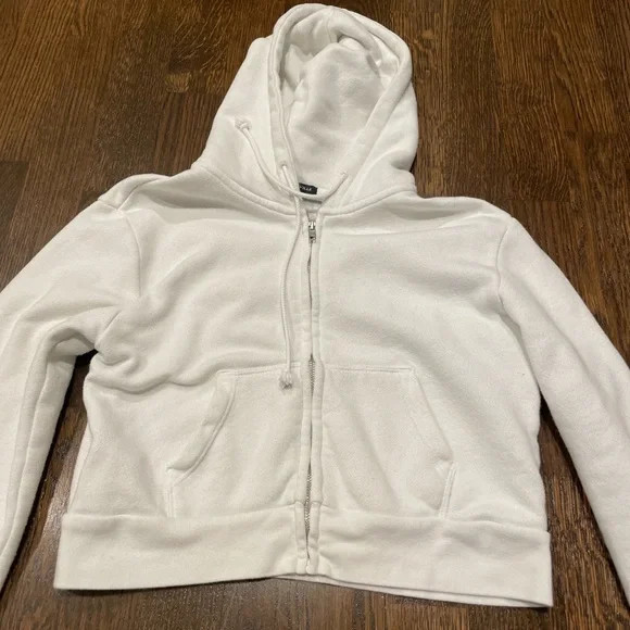 Brandy Melville white full zip cropped sweater | Poshmark