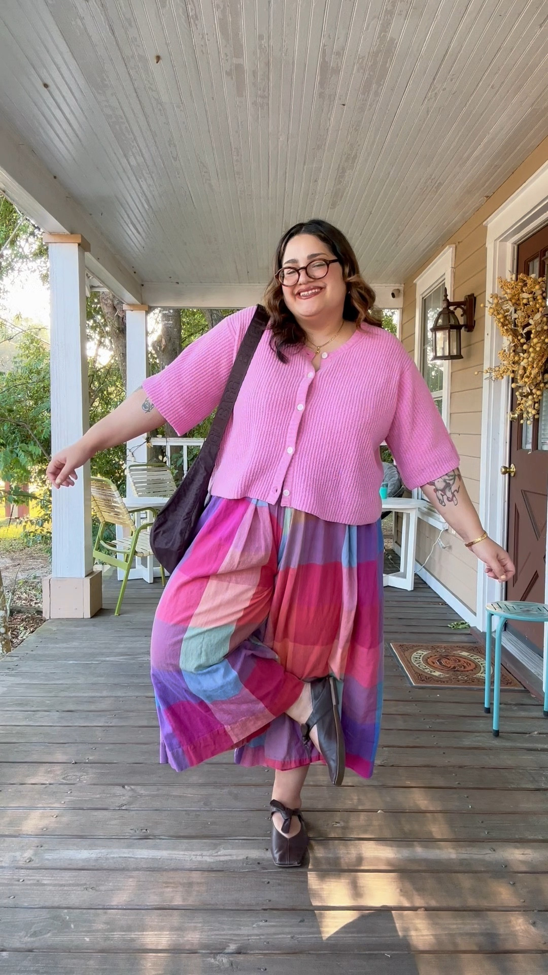 My office outfit of the day 💖 pants are Rujuta Sheth Frida Pants - they have more patterns on their website which isn’t linkable here. I also got them on sale a while back  

#LTKStyleTip #LTKSaleAlert #LTKMidsize