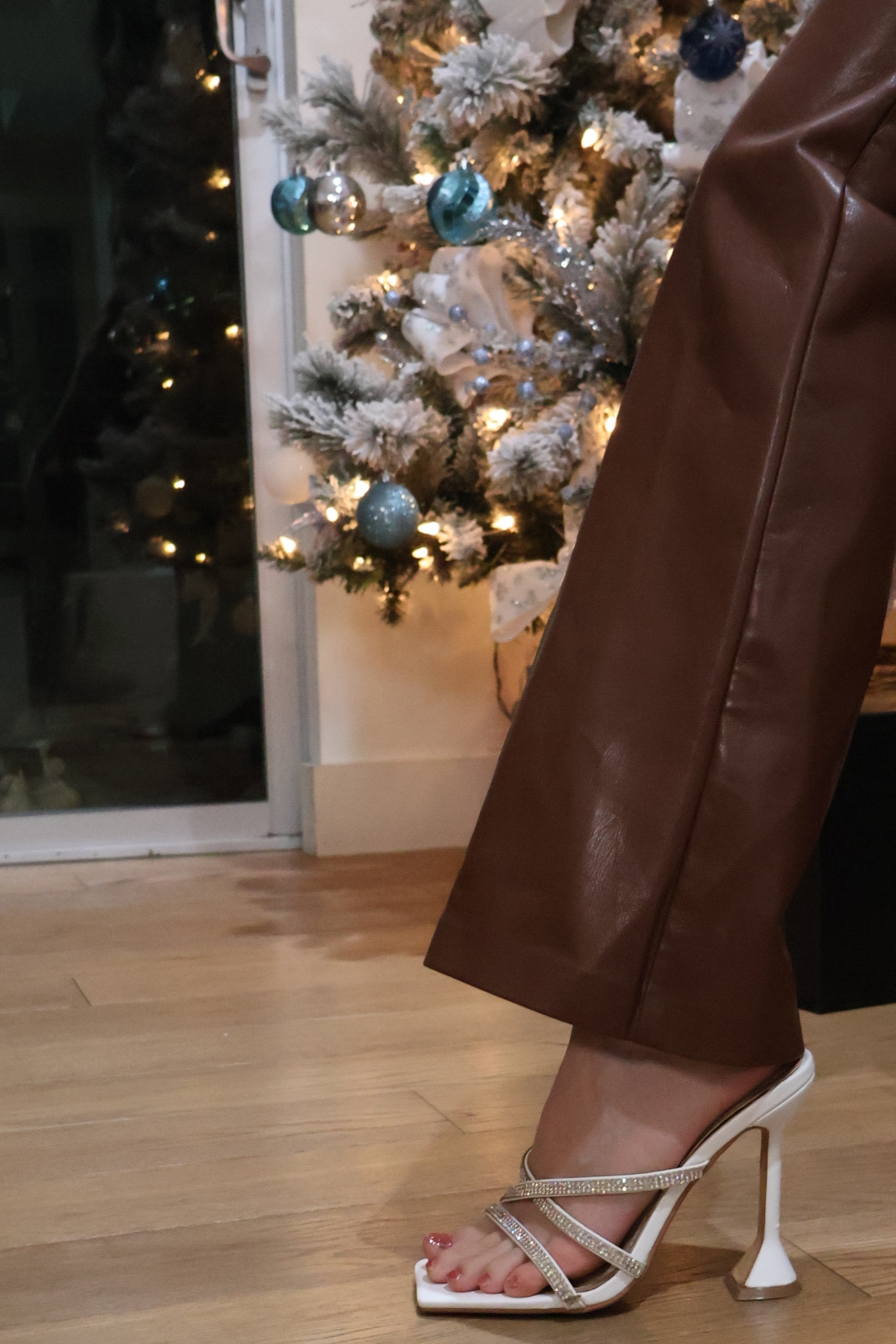 Shoe details xx 

#LTKfindsunder100 #LTKstyletip #LTKfindsunder50