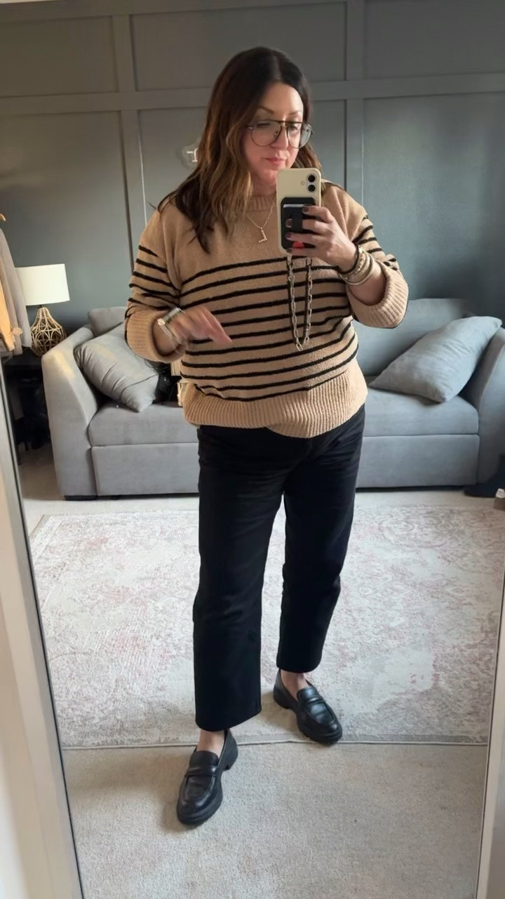 Today’s teacher ootd:
Anrabess sweater - M
A&F 90’s straight jeans - 32 short
Madewell loafers 
@onequince @abercrombie @Noonday Collection

#LTKOver40 #LTKMidsize #LTKootd