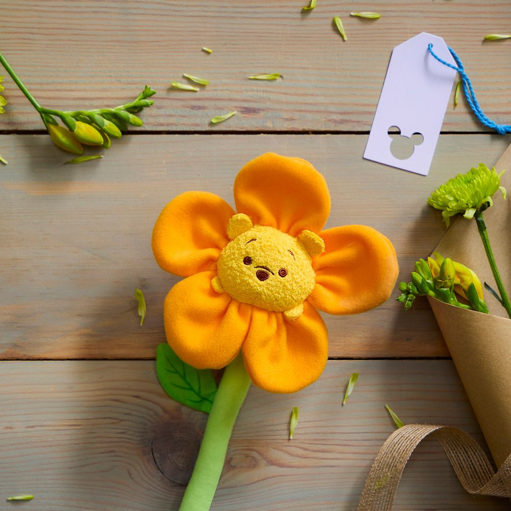 Winnie the Pooh Plush Flower – Blooms by Disney – 14'' | Disney Store