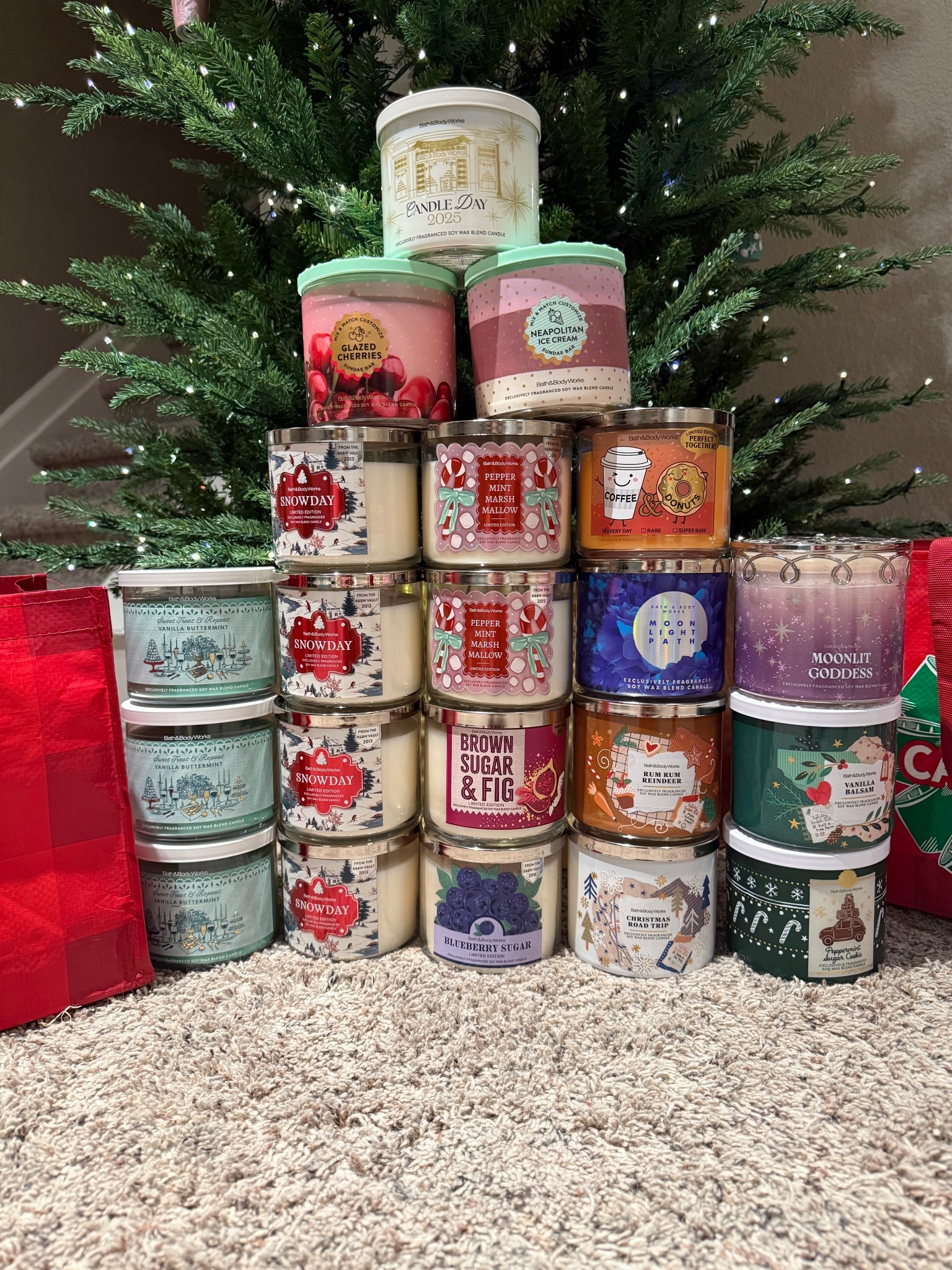 Last chance to shop Bath & Body Works Annual Candle Day sale! $9.95 each!🕯️✨🥰

#LTKSeasonal #LTKHoliday #LTKHome