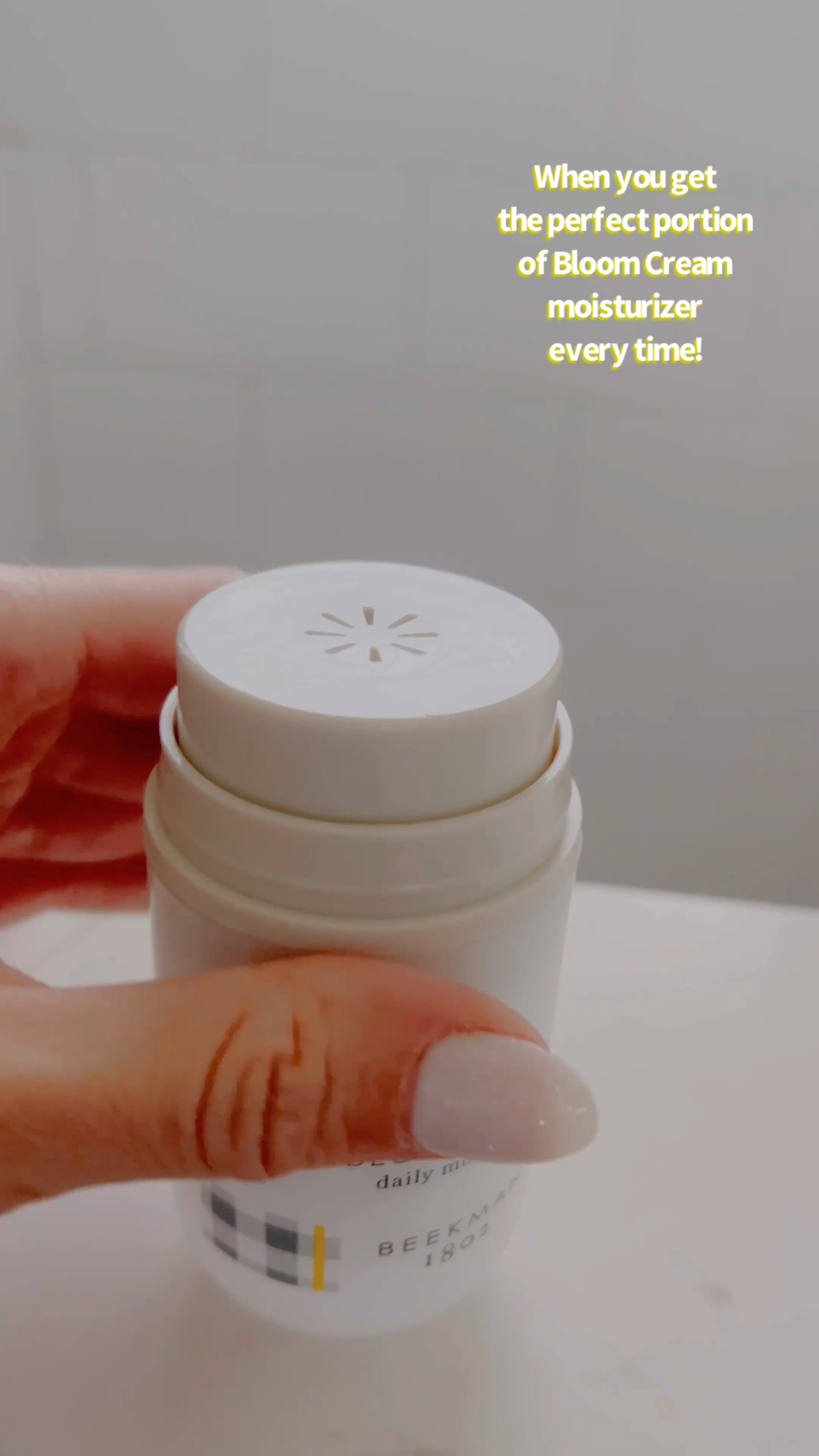 Is there anything better than getting the perfect amount of moisturizer every time? 🙂🫶🏻💛✨

#LTKGiftGuide #LTKunder50 #LTKbeauty