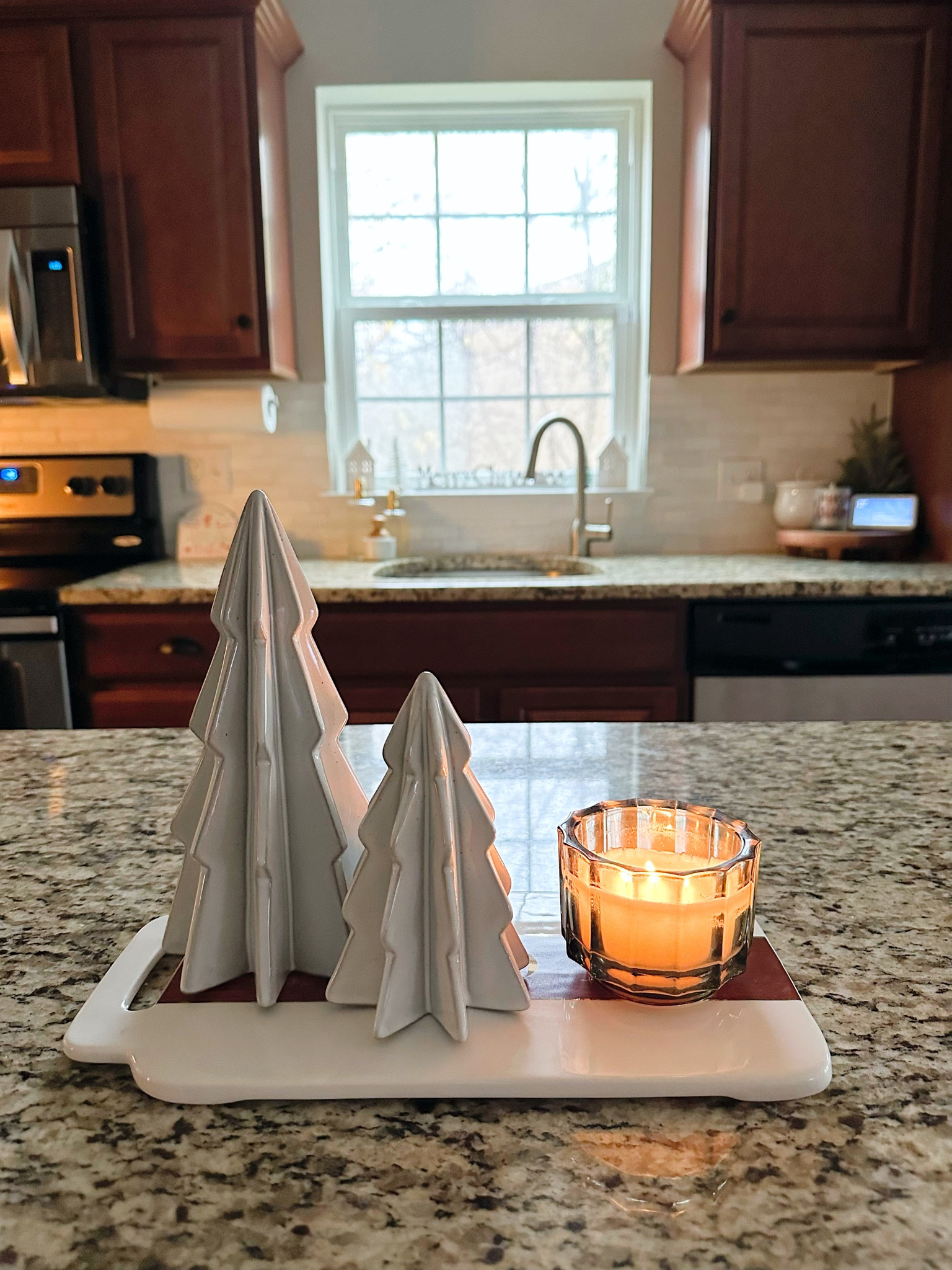 These adorable trees were so cute and I couldn’t resist! The new fireside spruce candles from hearth and hand are magical 🌲😍

#LTKHoliday #LTKSeasonal #LTKunder50