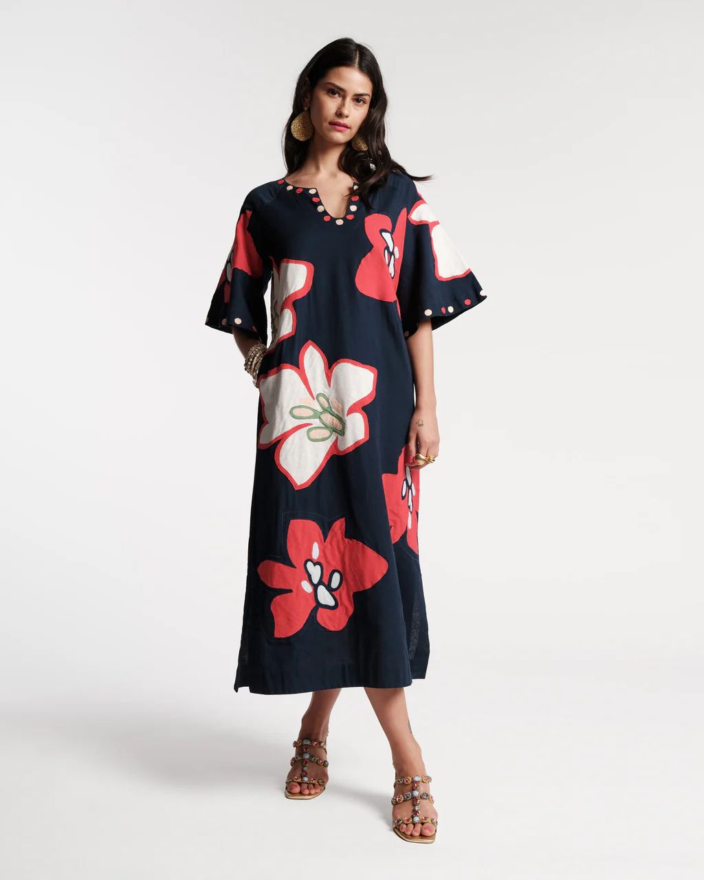 Delightful Embroidered Caftan Dreamy Daisies Navy | Frances Valentine