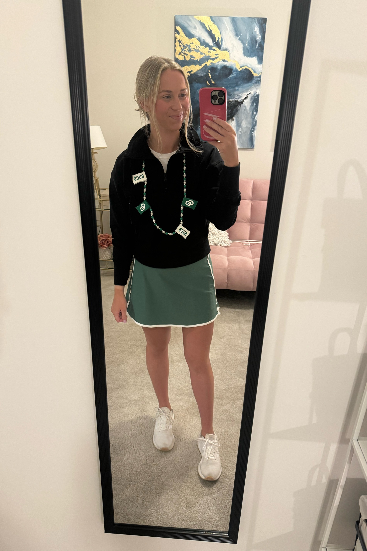 My favorite tennis skirt and it’s from Old Navy! Wearing a Small in both the skirt and top. 


#LTKStyleTip #LTKFitness #LTKFindsUnder50