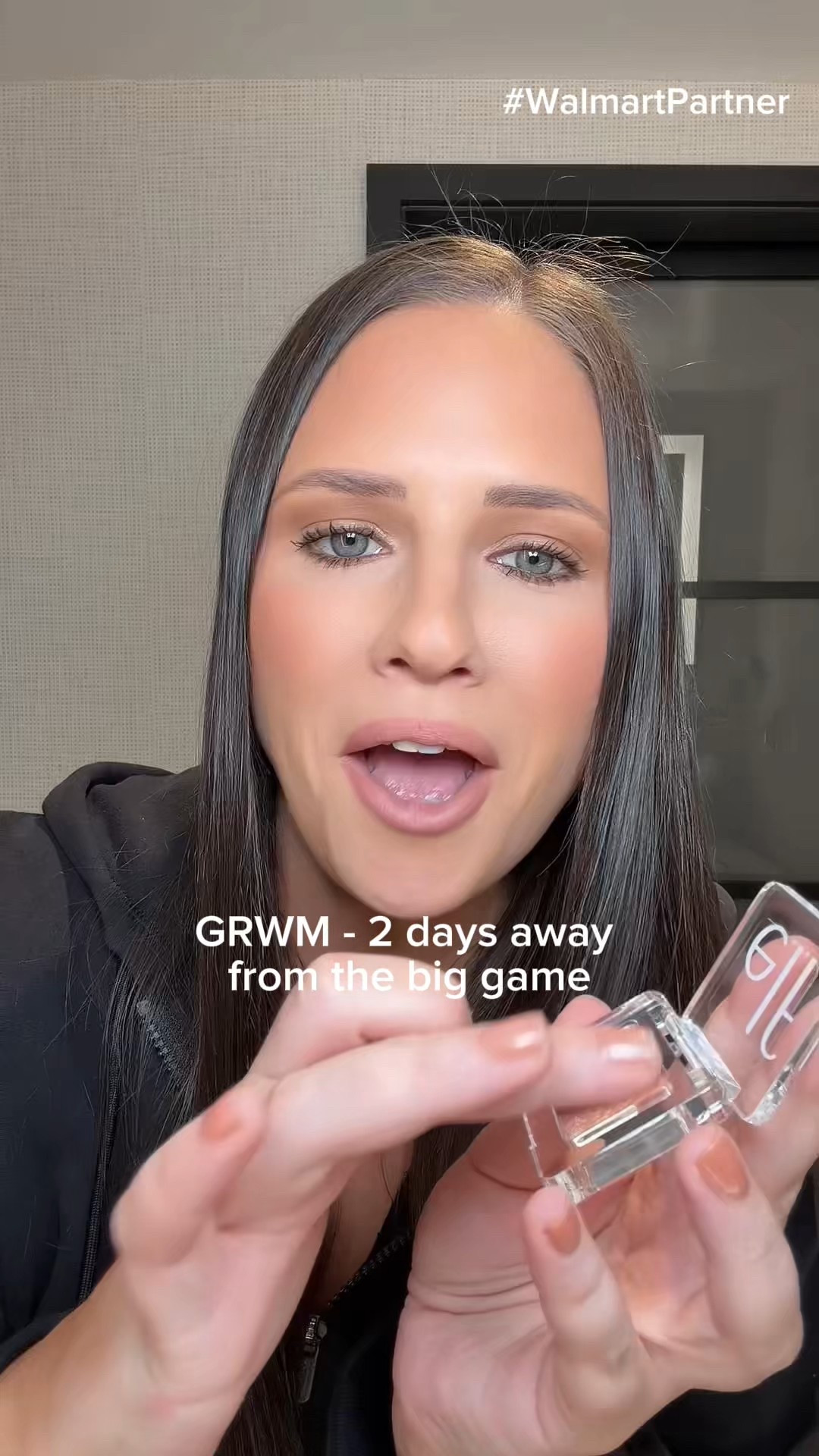 #WalmartPartner GRWM from San Fran! I can’t believe we are only 2 days away from the big game 🏈