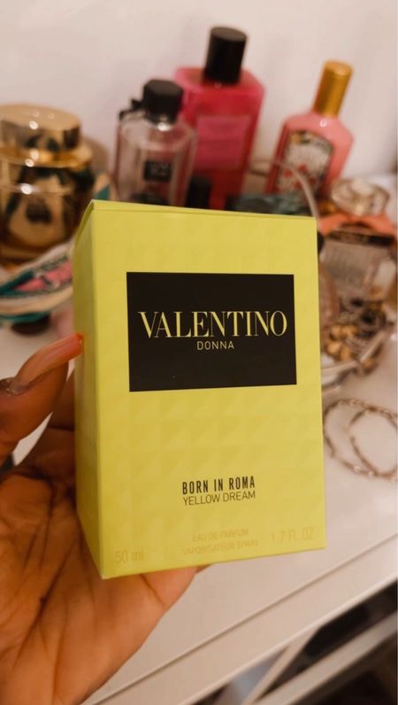 Beautiful designer fragrance! Valentino Born in Roma “Yellow Dream” #designerfragrance #valentino #perfume 

#LTKGiftGuide #LTKbeauty