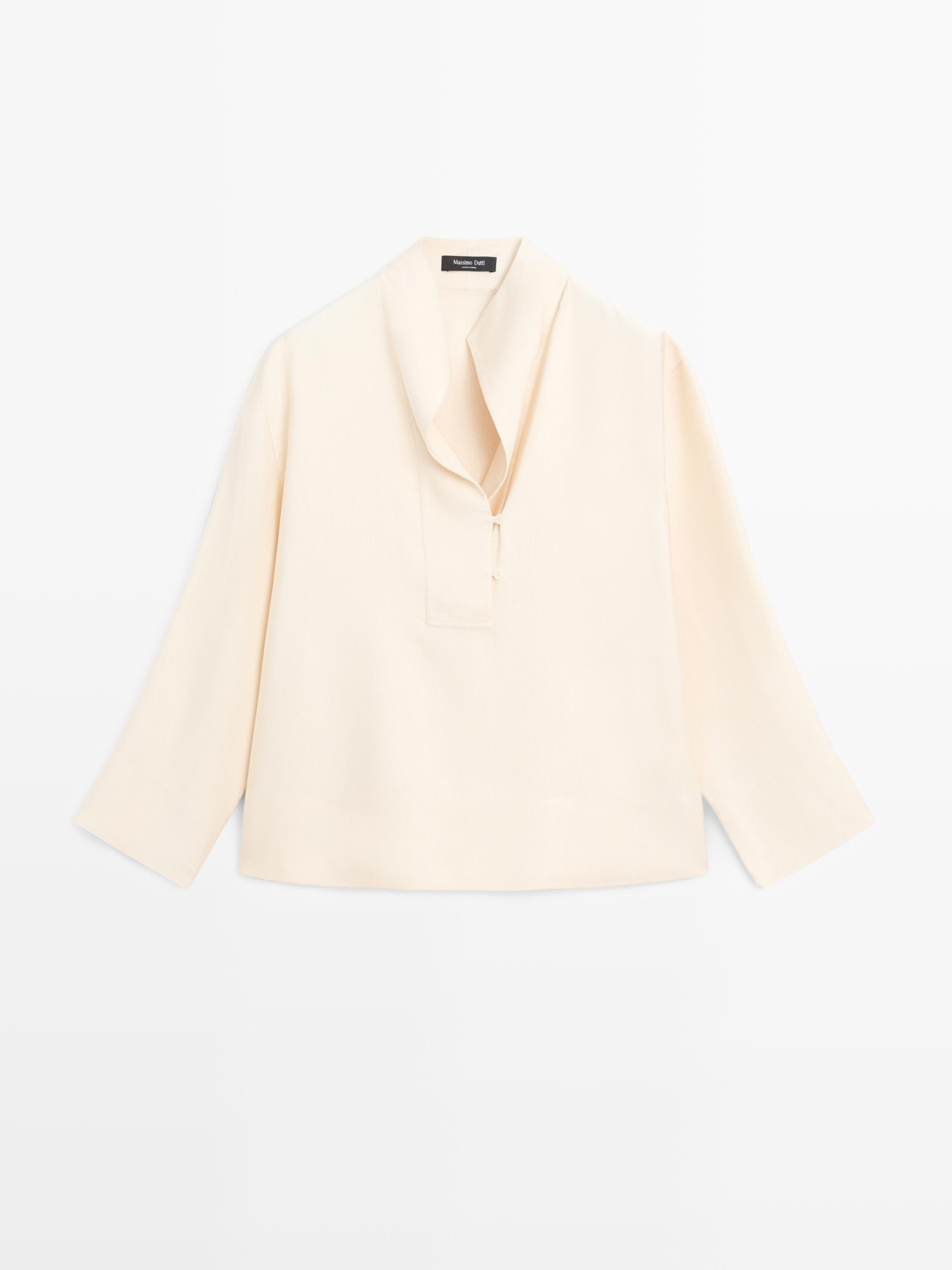 Flowing blouse with bib detail | Massimo Dutti UK
