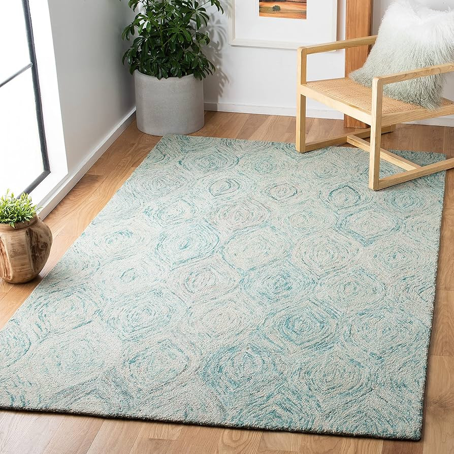 SAFAVIEH Ikat Collection Area Rug - 6' x 9', Ivory & Sea Blue, Handmade Wool, Ideal for High Traf... | Amazon (US)