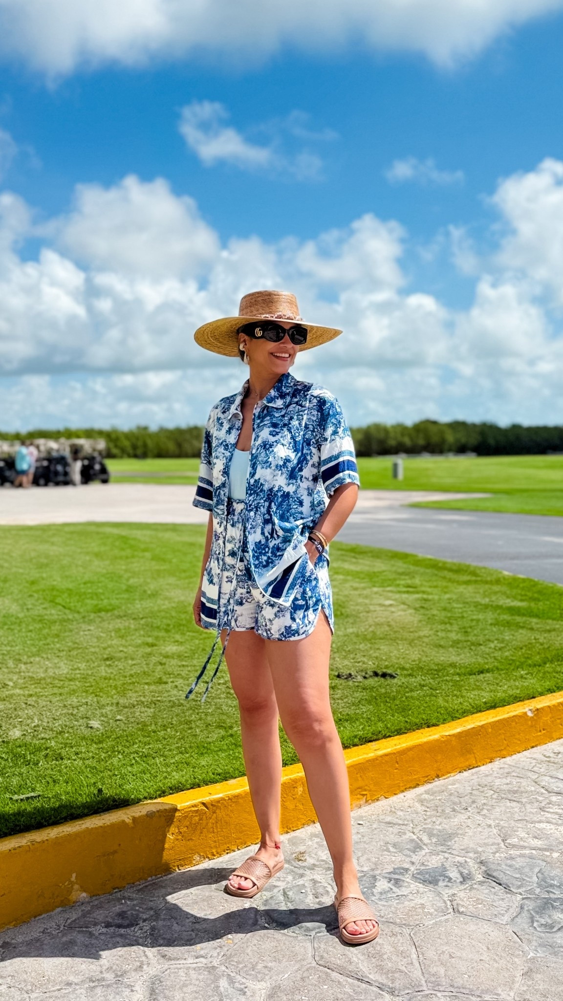 Usando Talla M para mas comodidad!

#LTKStyleTip #LTKTravel #LTKSwim