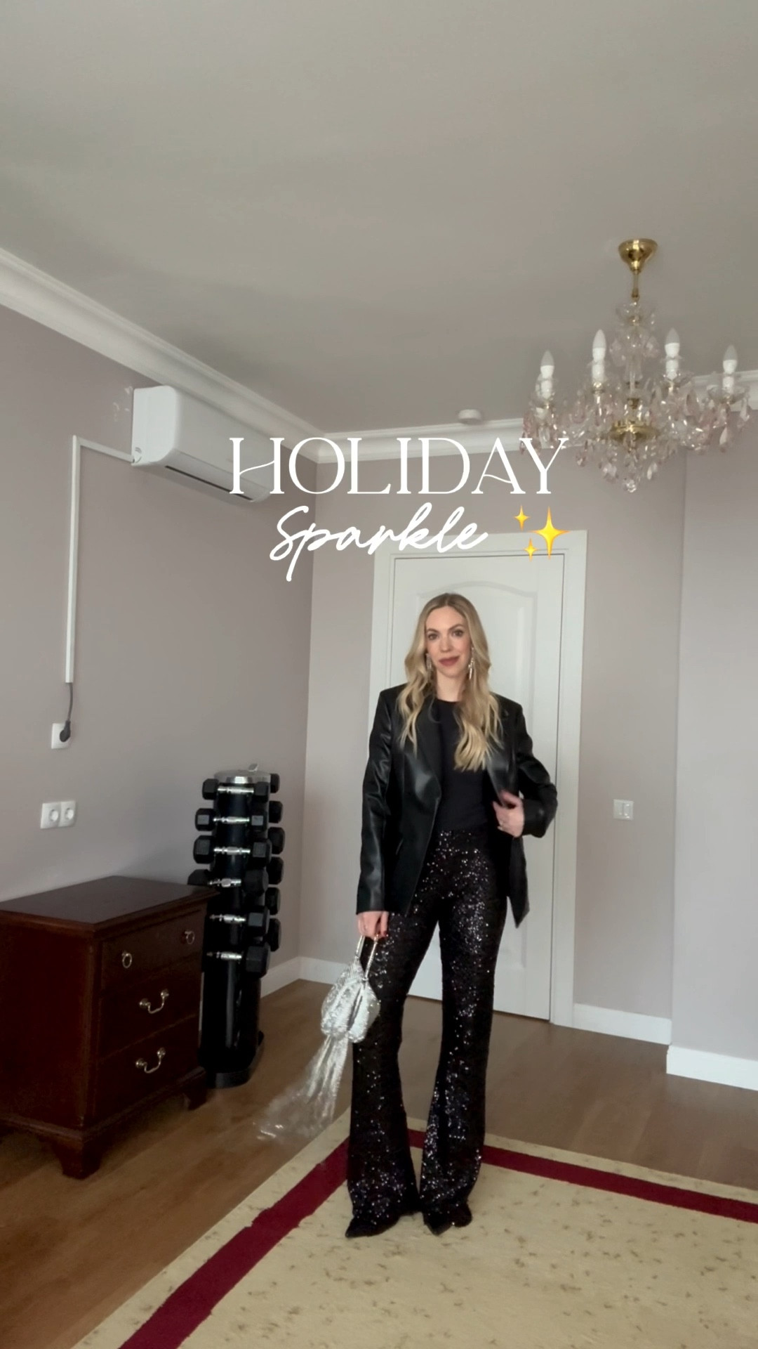 New Year’s Eve outfits, sequin pants, sequin dress, sequin top, velvet blazer, velvet pants, party looks, sparkly bags

#LTKFindsUnder100 #LTKOver40 #LTKHoliday