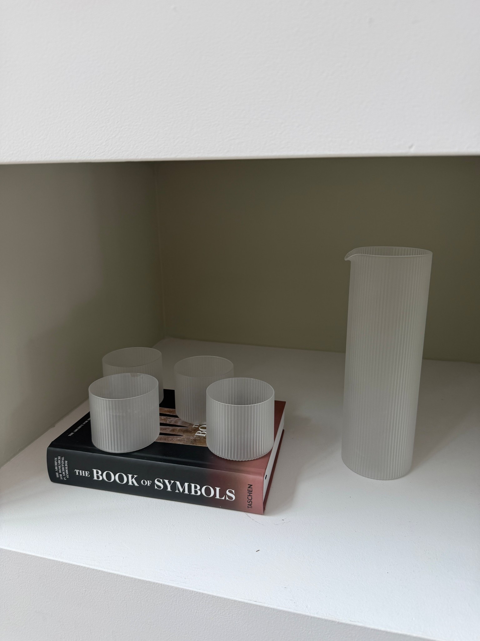 I’m obsessed with these low glasses 

#LTKgiftguide #LTKhome #LTKsummer