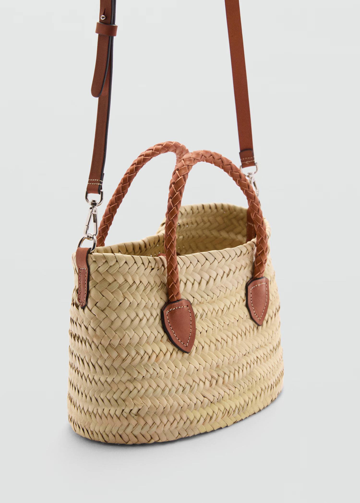 Natural fibre bag with leather handles - Women | MANGO United Kingdom | MANGO (UK)