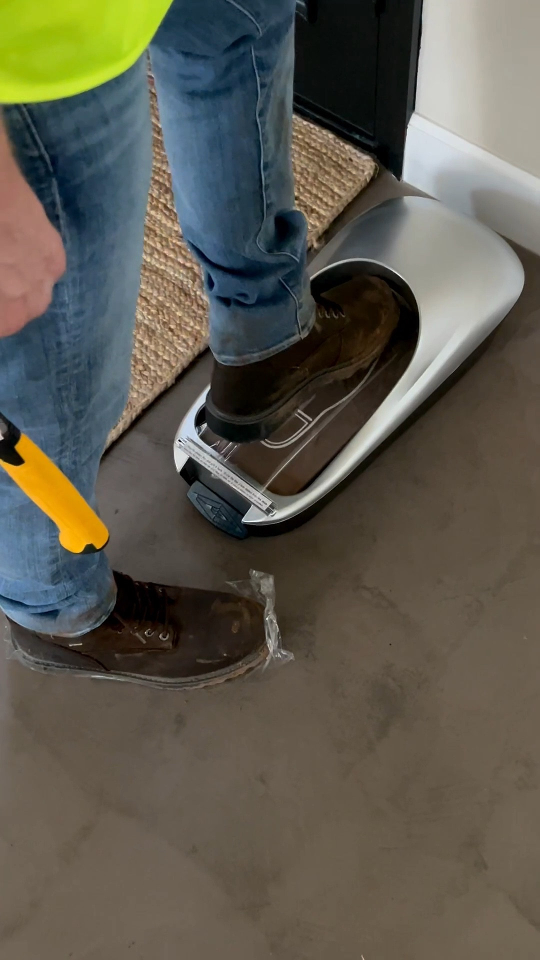 Scroll to shop!! Follow for more!!! Xo! ✨

#LTKFindsUnder50 #LTKGiftGuide #LTKHoliday