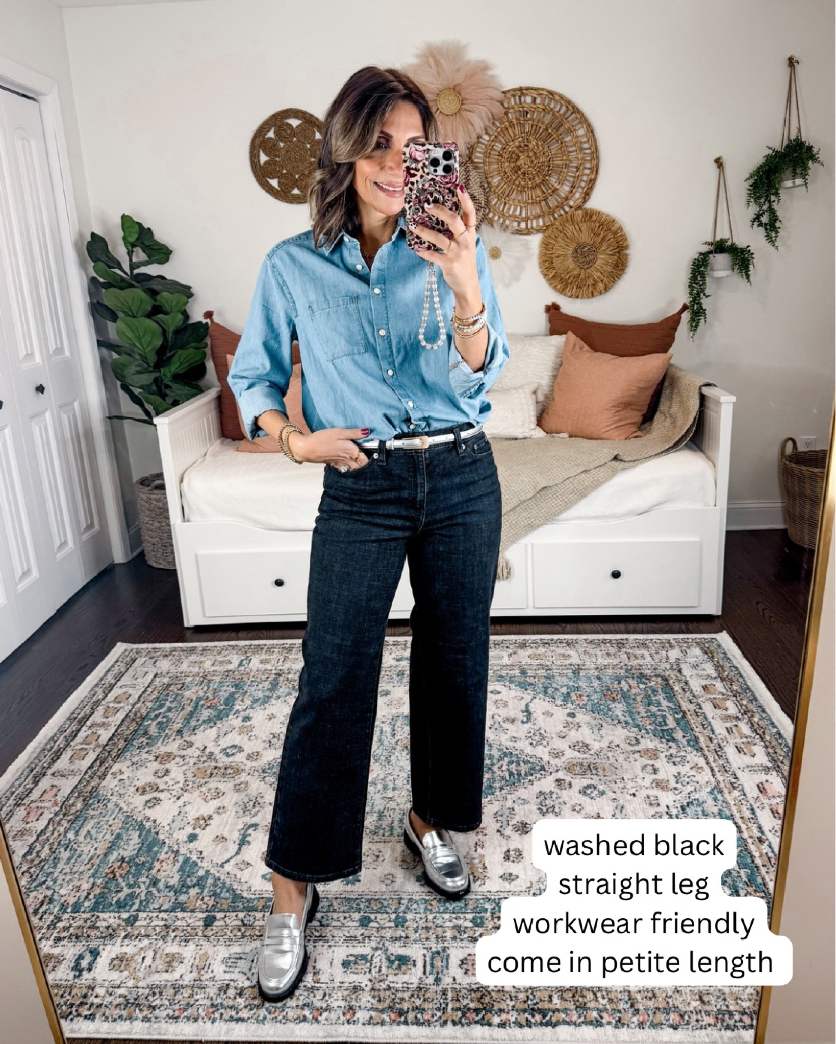 Love these classic black straight jeans for work

#LTKSaleAlert #LTKWorkwear #LTKFindsUnder100