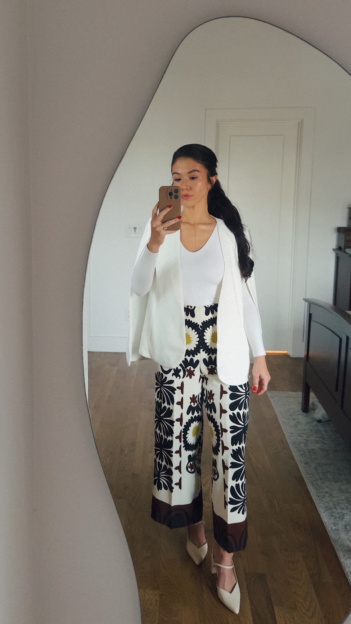 ✨🥚✨



#LTKStyleTip