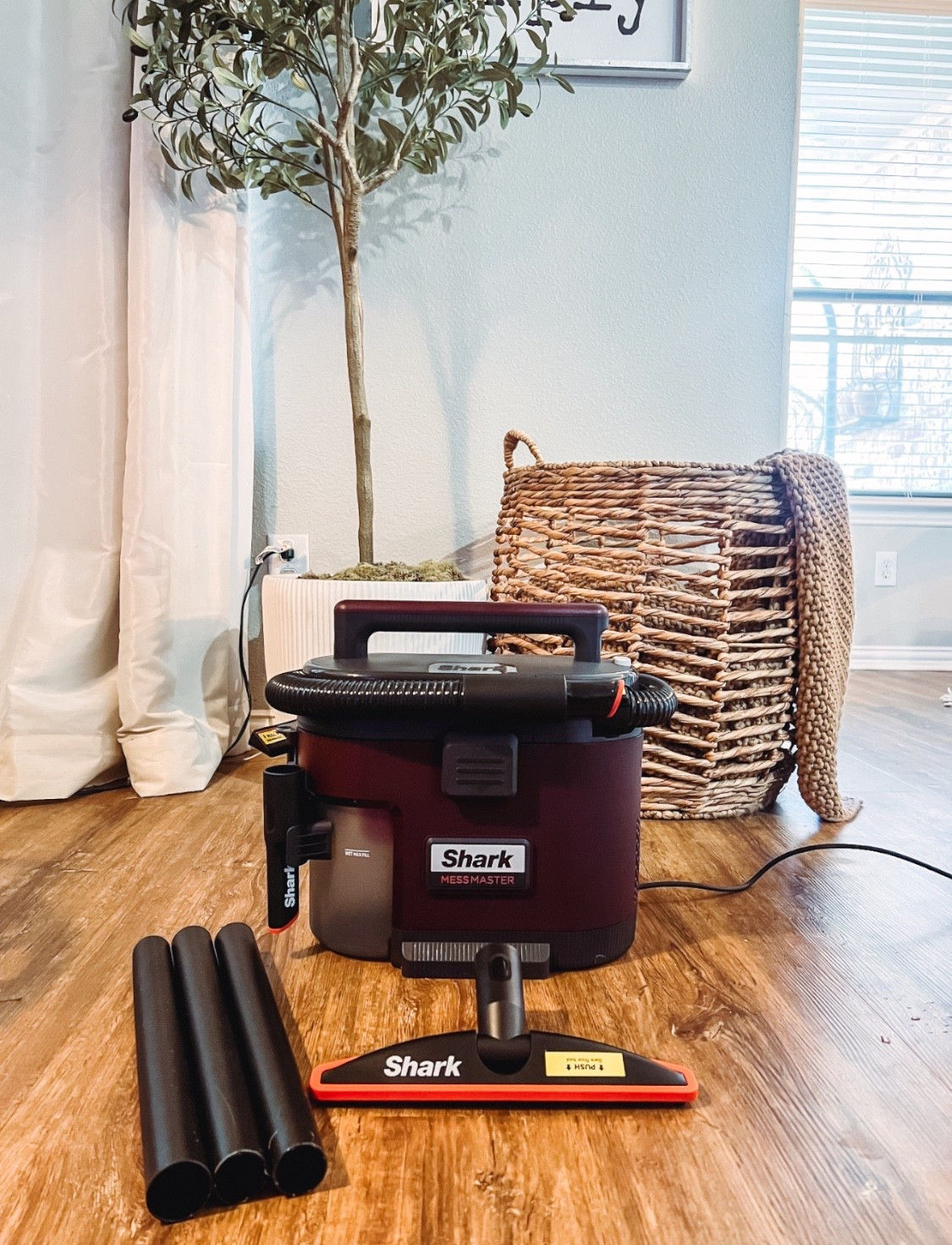 Shark wet/dry vac on sale at @qvc.  Small and mighty.  Would make the perfect Christmas gift.  #loveqvc #ad

#LTKHome #LTKSaleAlert