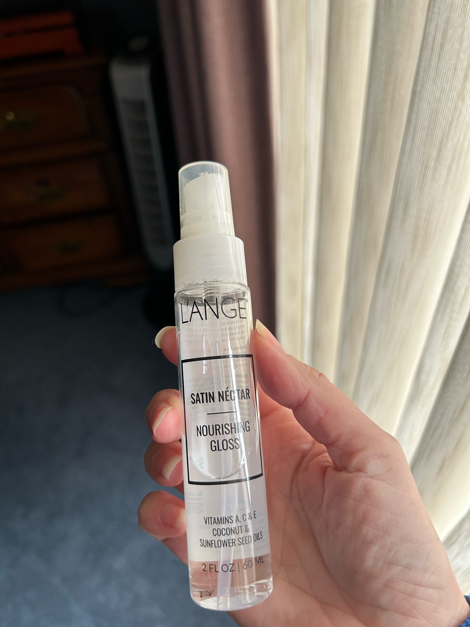 Our favorite final step - after blow drying is done, or almost done.. use this to tame the flyaways & pull everything together! 
#hairstyling
#langehair


#LTKBeauty