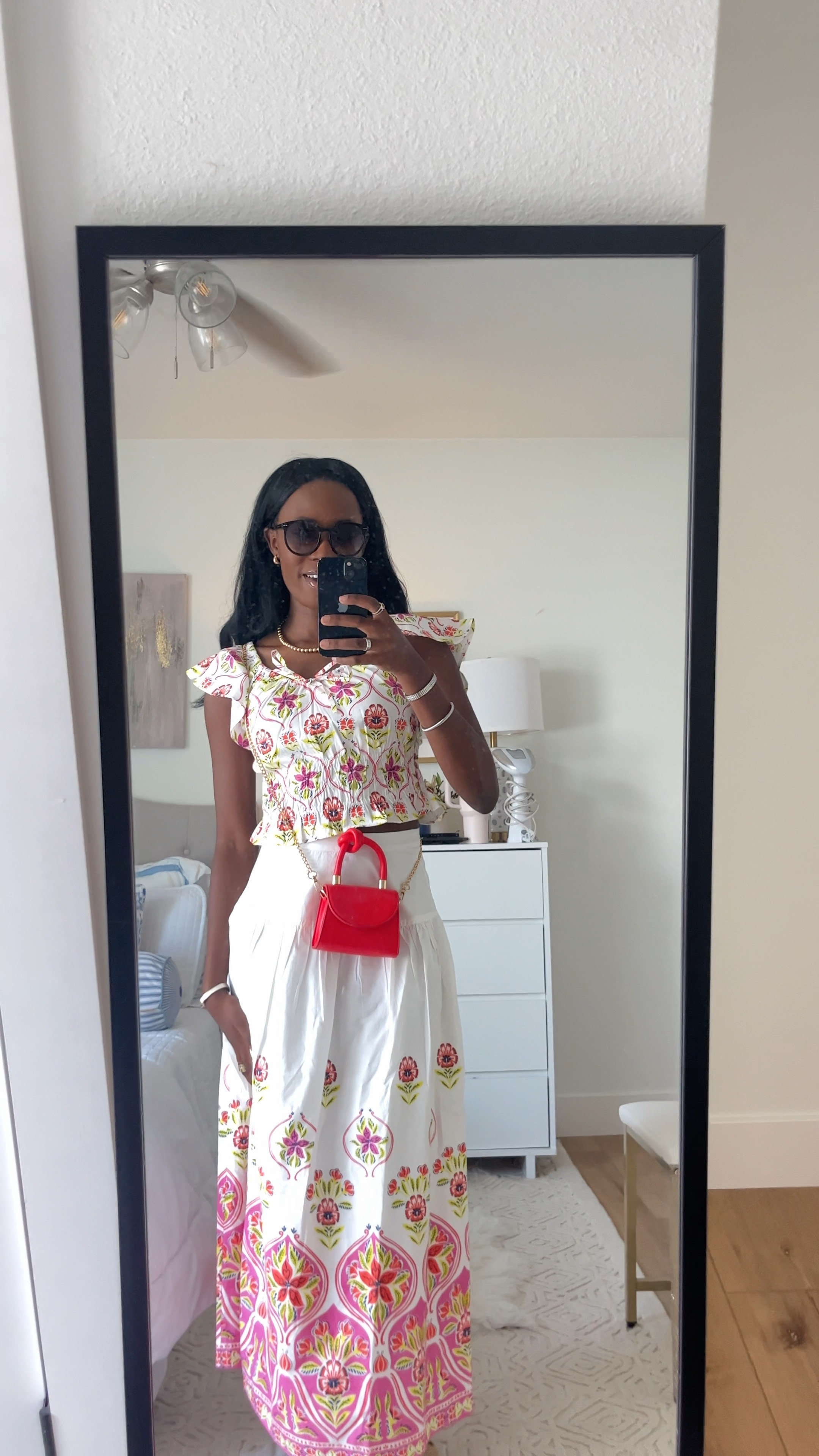 Crawfish boil outfit today in my new Roller Rabbit set!  
Use my 15% off code on the site💗
HEATHERS_HEREE 
