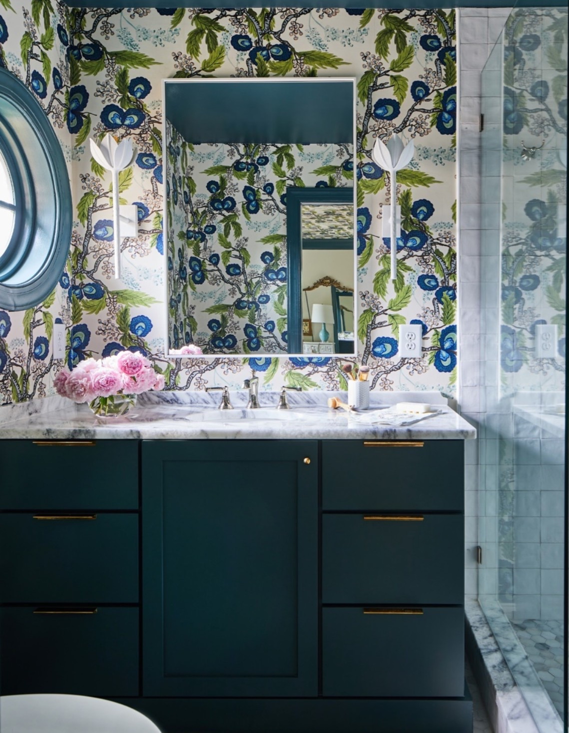 Wallpaper is unlinkable but it is: The Kinkead wallpaper in Capri Blue by Ferrick Mason