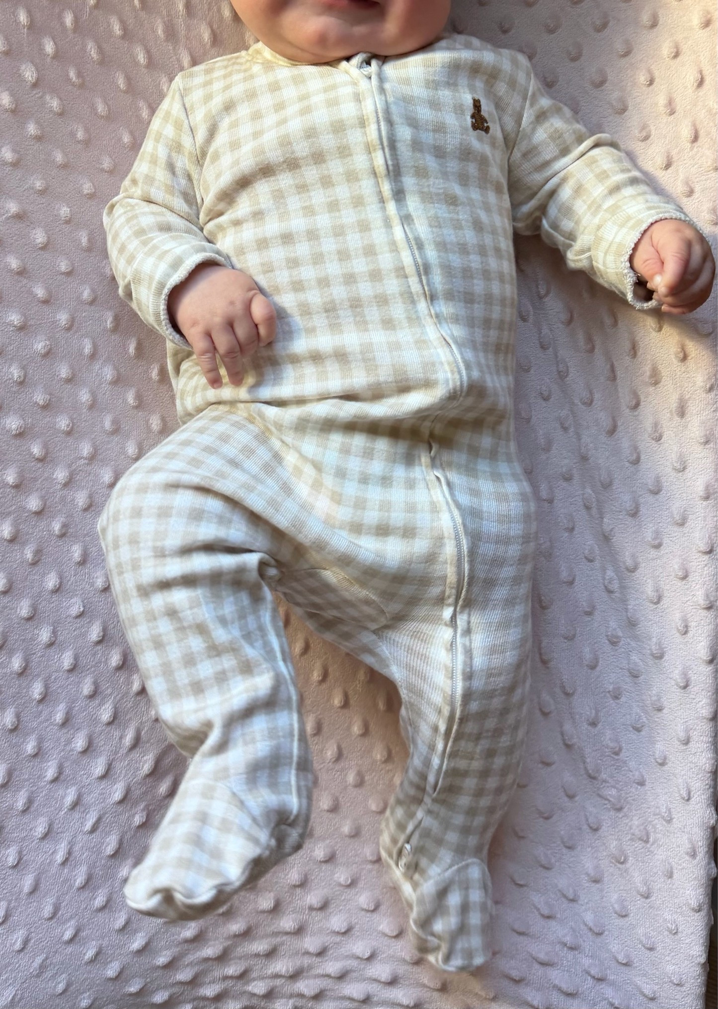 love this neutral plaid 🐻 Stella is in size 6-9 months

#LTKbaby