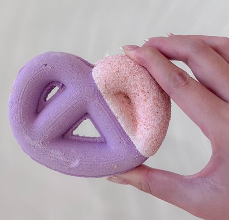 Cute pretzel bath bomb🥨 Discount code TRISHBEAR!

#LTKfindsunder50 #LTKbeauty #LTKHoliday