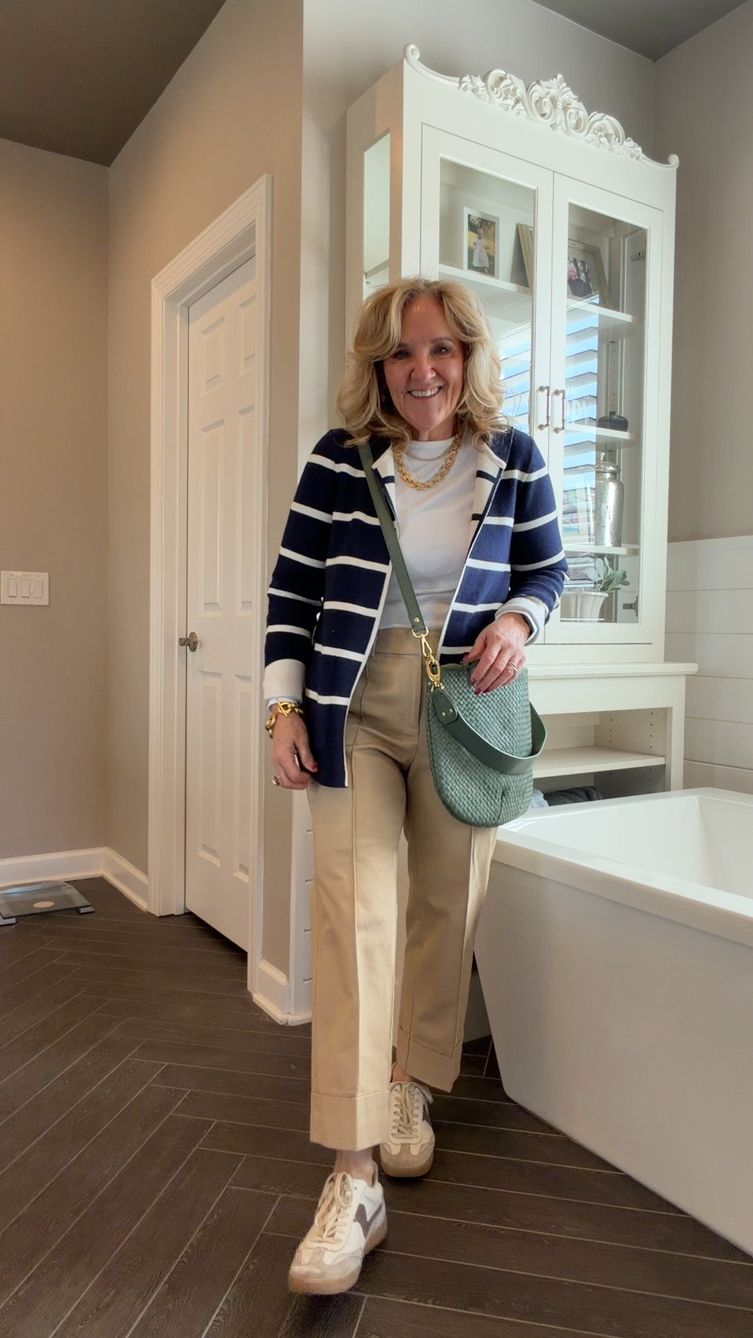 This sweater is reversible! Great quality. Wearing size 1.0
Khakis size 8 petite true to size 
Green bags at quince I’ll link a few in stock 


#LTKPetite #LTKSaleAlert #LTKOver40