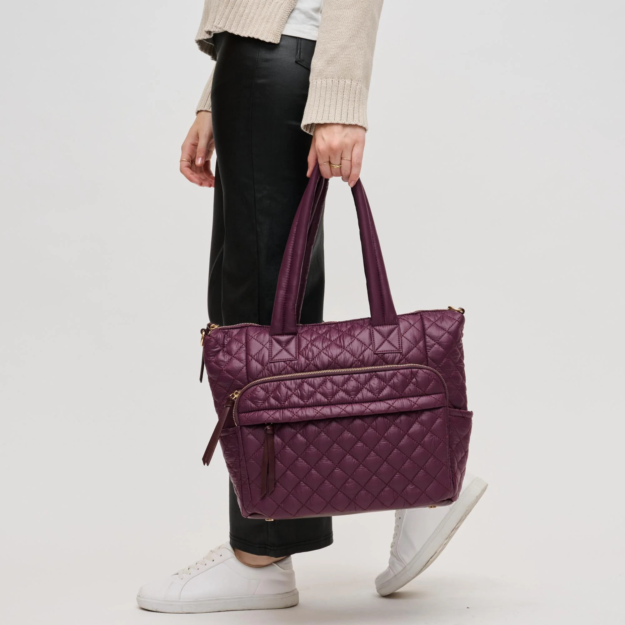 Jayna Tote | Urban Expressions