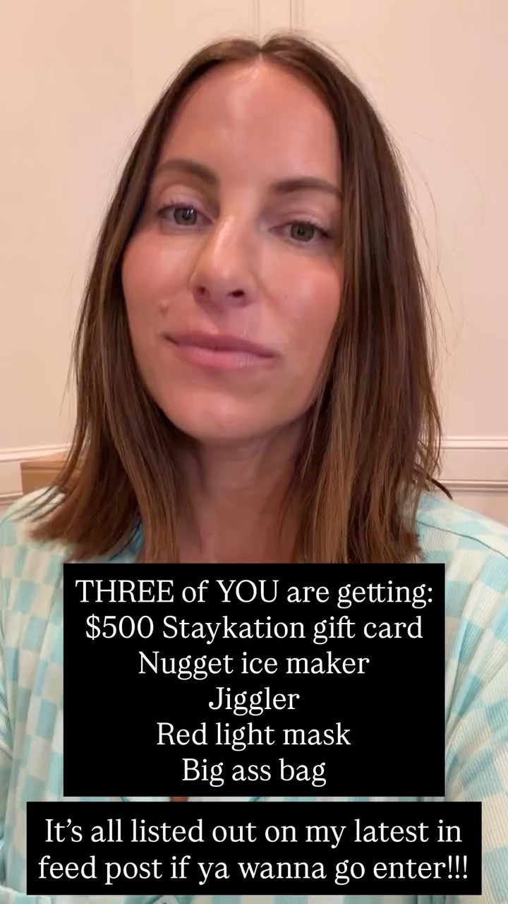 THREE of YOU are getting:
$500 Staykation gift card 
Nugget ice maker
Jiggler
Red light mask
Big ass bag
 It’s all listed out on my latest in feed post if ya wanna go enter!!!