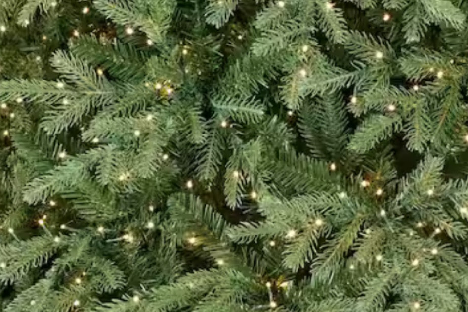 the grand duchess is back in stock! just snagged it in the 12’. grab while you can! 

#LTKSeasonal #LTKHome #LTKHoliday