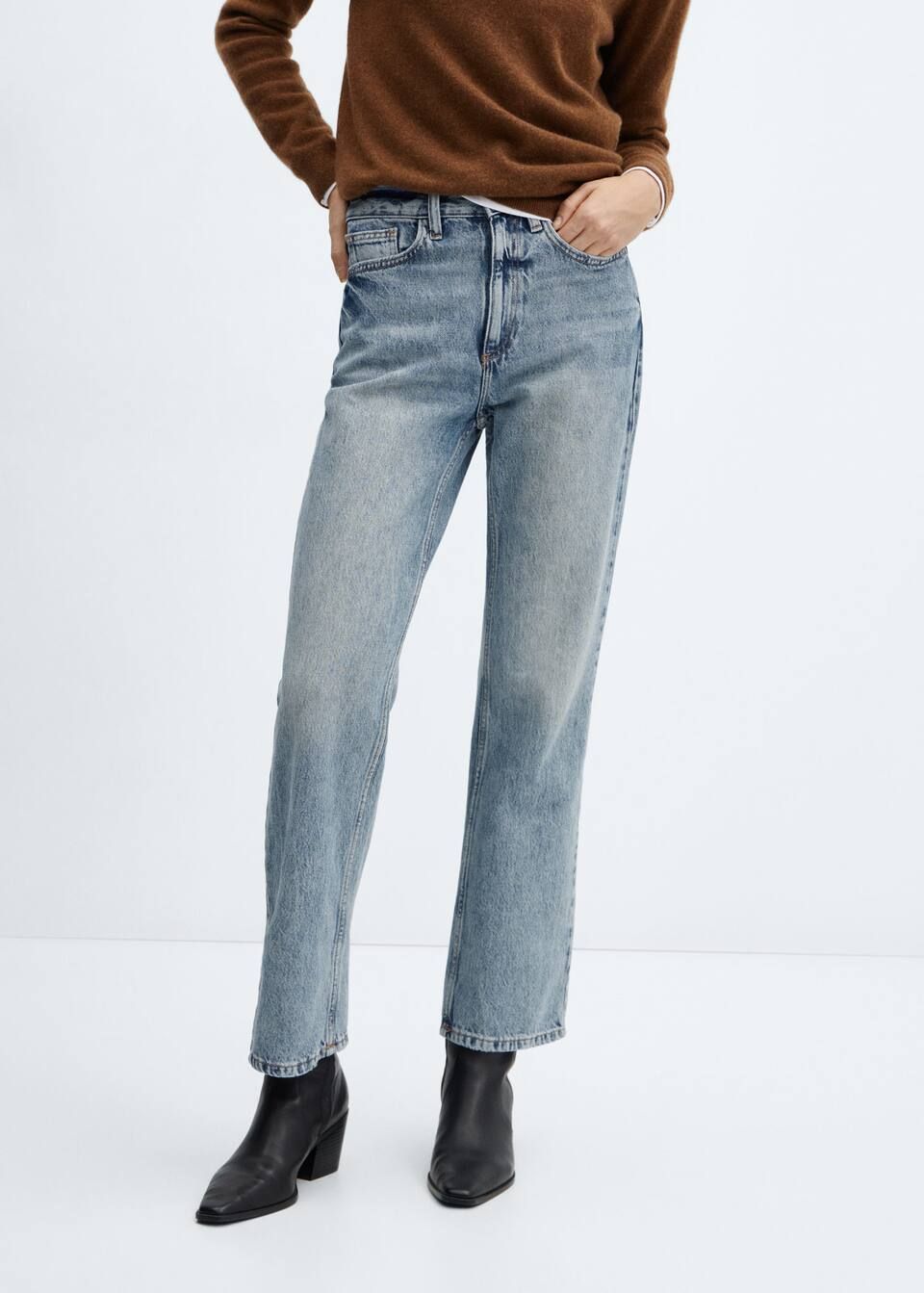 Mid-rise straight jeans | MANGO (US)