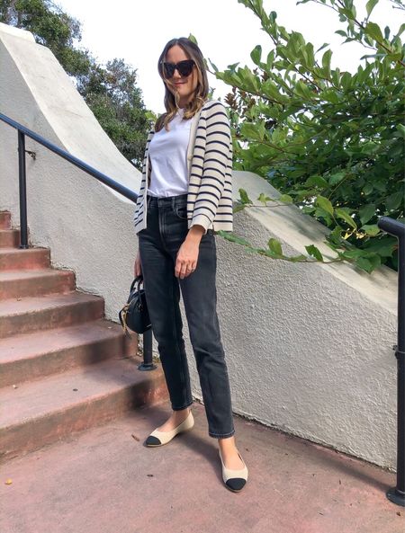 An outfit to take into fall 〰️ white tee + striped cardigan and black jeans with cap toe flats 🖤

#LTKSeasonal #LTKfindsunder100 #LTKsalealert