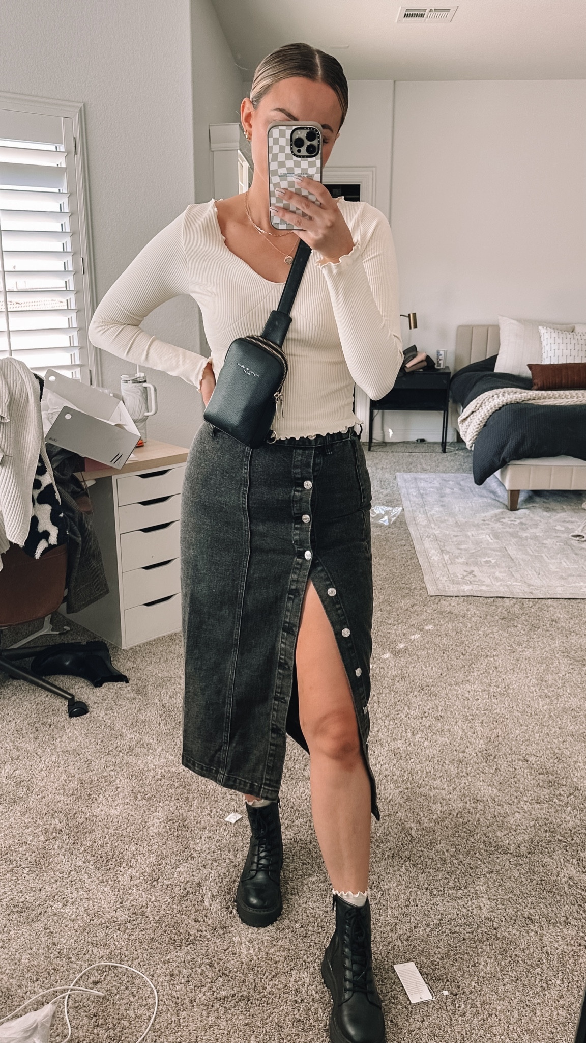 Amazon fall outfit!!
Top: M
Skirt: M
Shoes: 7
Love this button up midi skirt!

#LTKstyletip #LTKfindsunder50
