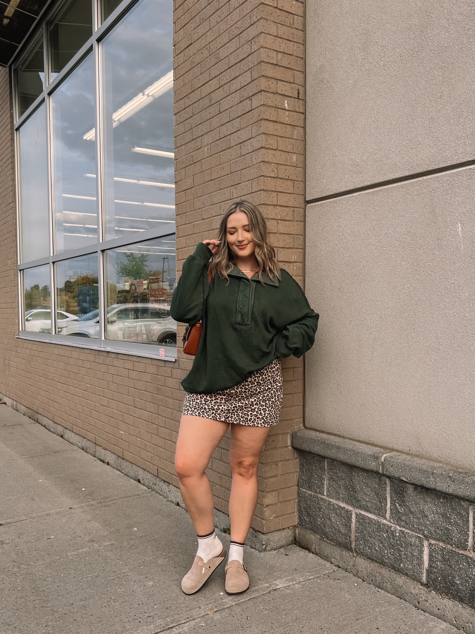 Casual fall outfit! Linked this year’s version of my quarter snap sweater, wearing my usual size L. Wearing 32 in the leopard print mini skirt, could have done a 31 but I prefer the looser fit for comfort. Bag is Lambert, can’t link


#LTKmidsize #LTKsale #LTKstyletip