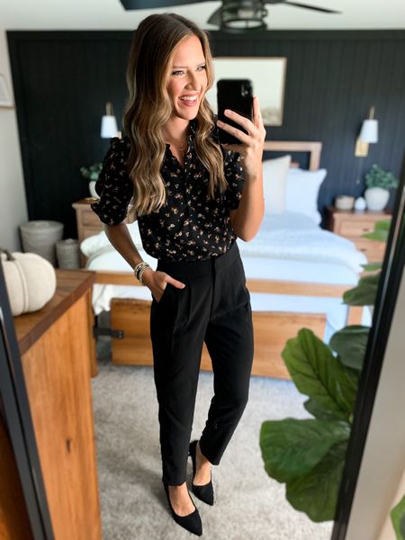 Sharing some new arrivals from Gibson Look

Code BECCA10 for 10% off 

Top (size down, I’m in a xs) 
Pants (4 long) 