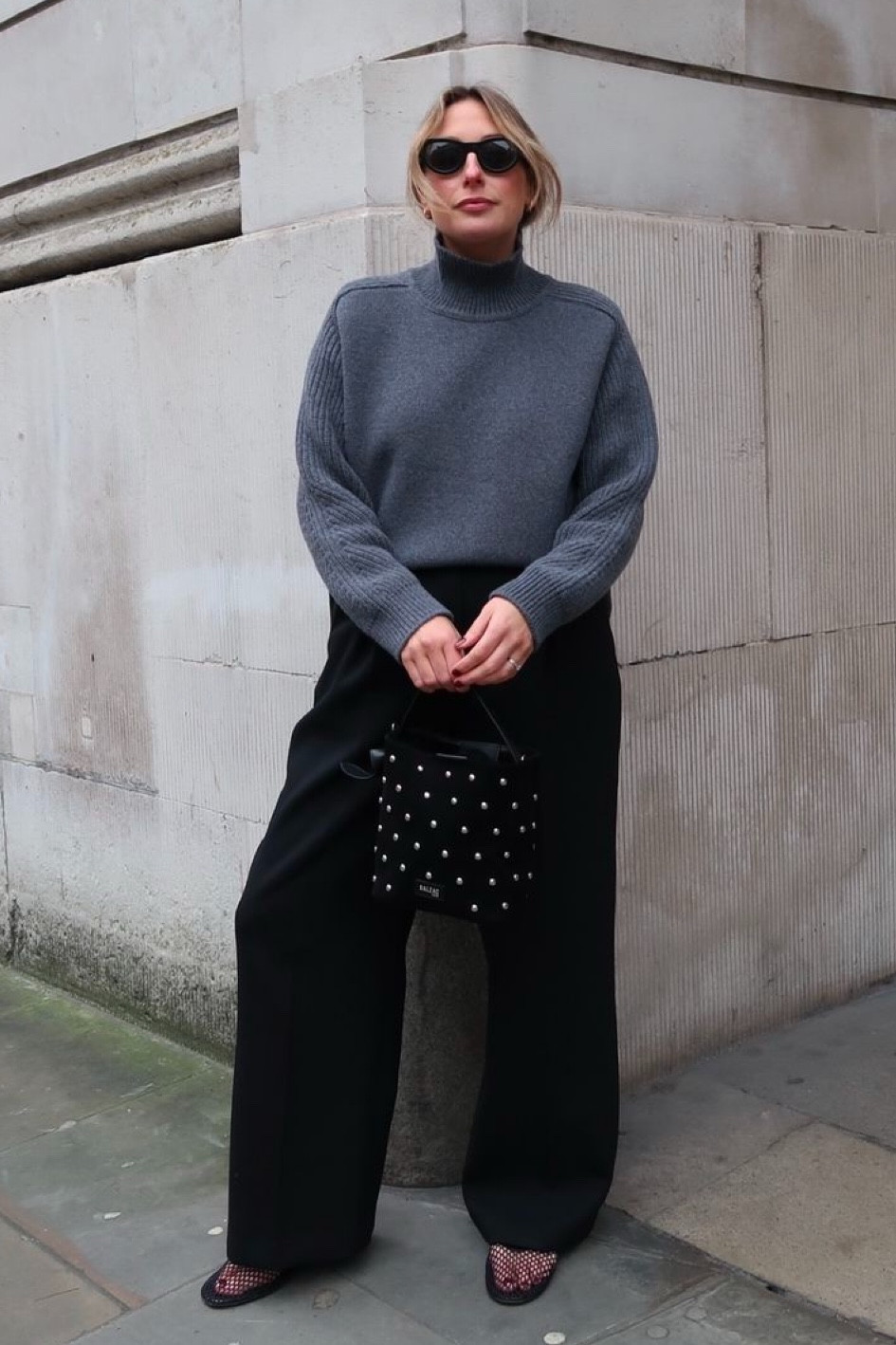 Grey knit
Grey jumper
Grey turtle neck
Classic style
Wool trousers
Mesh shoes
Stud bag


#LTKautumn #LTKwinter #LTKeurope