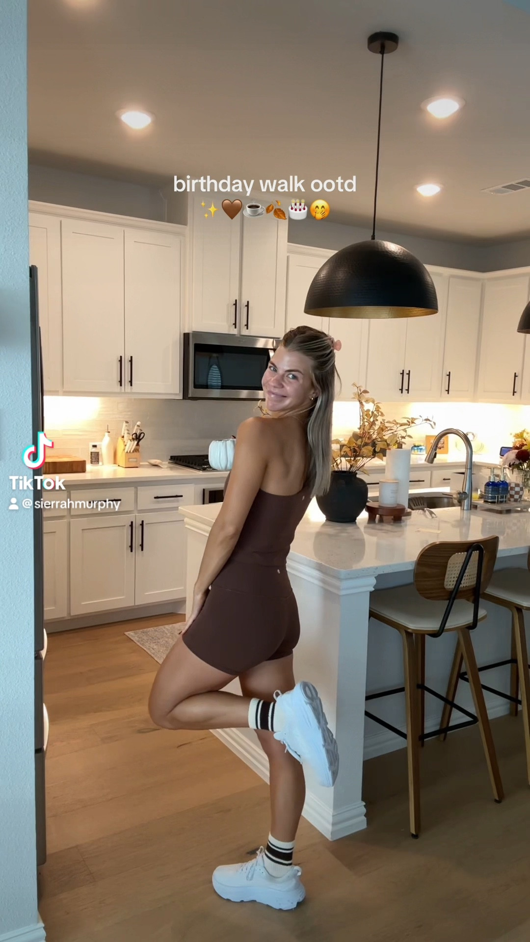 ootd for a walk!!! 

#LTKActive #LTKSeasonal #LTKFitness