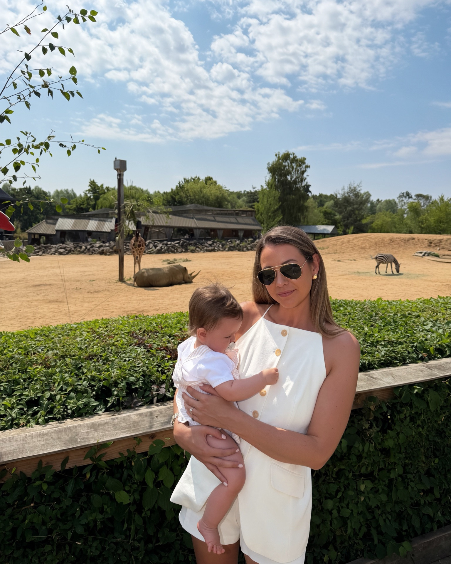 Making the most of my last week of maternity leave 🦒🤍

Trying to make every moment count before maternity leave comes to an end. 🤍

#maternityleave #firsttimemom #mumsoftiktok #familydayout #foryoupagе